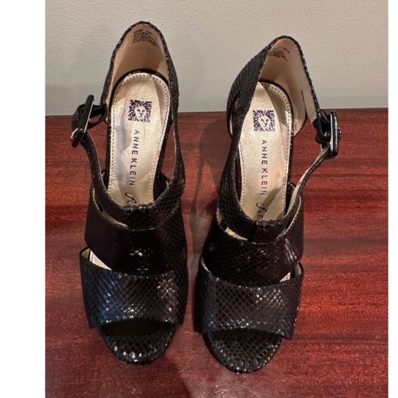 Anne Klein iFlex AK Akouray Faux Snakeskin Black Peep Toe Heel 5.5M New w/o Box - Picture 6 of 9